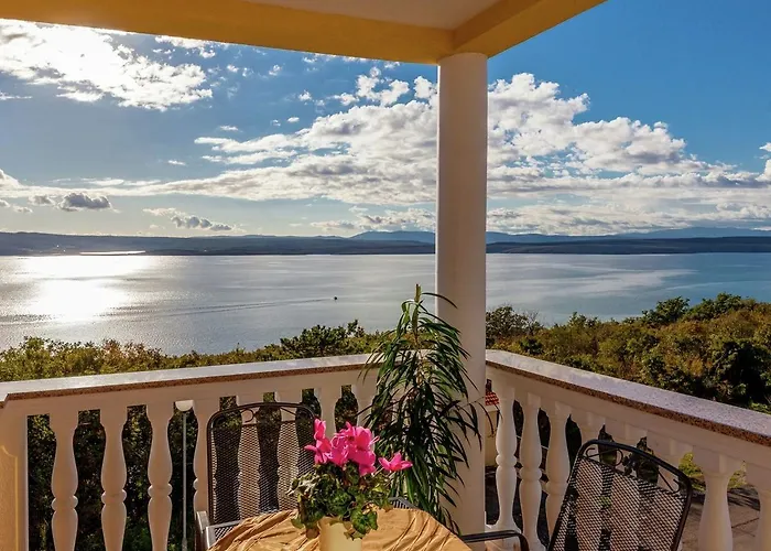 In Croatia With Pool & Forest View דירה *