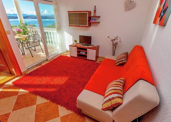 דירה In Croatia With Pool & Forest View