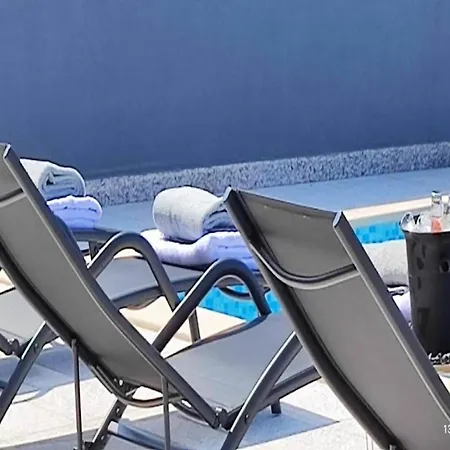 In Croatia With Pool & Forest View *