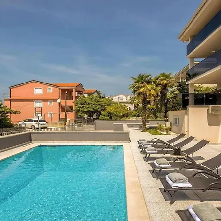 In Croatia With Pool & Forest View Apartamento Dramalj